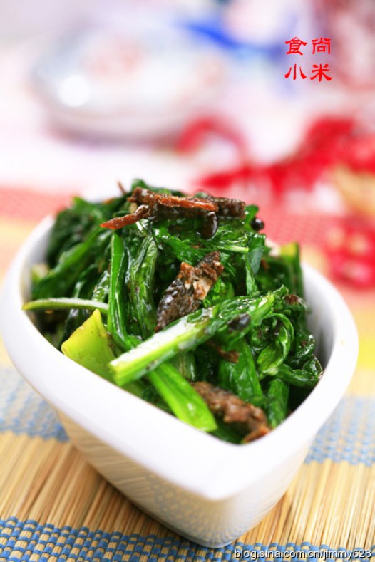 豆豉鲮鱼油麦菜的做法