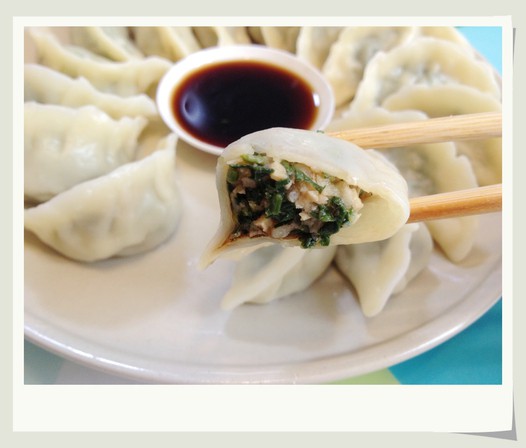 荠菜笋干馅饺子的做法