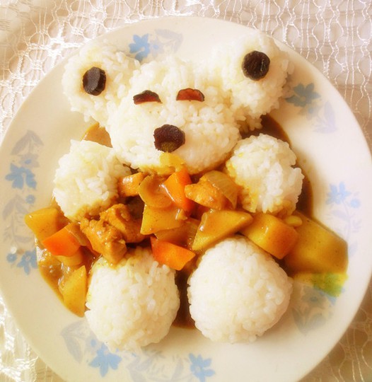 小熊咖喱鸡肉饭(独家秘诀)的做法