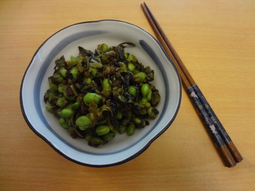 咸菜炒毛豆的做法