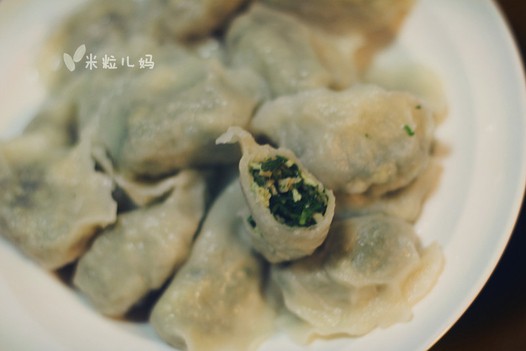 素荠菜饺子的做法