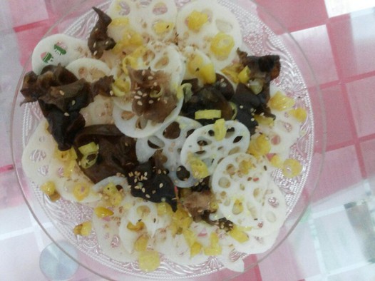 泡椒藕片(夏日爽菜)的做法