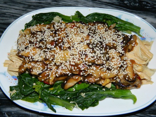 素鳝鱼片(香菇荤煮)的做法