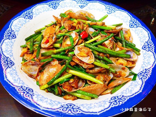 小炒蒜苔海瓜子的做法