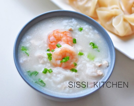 海鲜肉丁蔬菜粥的做法