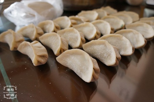 韭菜饺子的做法