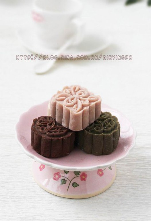 白豆沙冰皮月饼的做法
