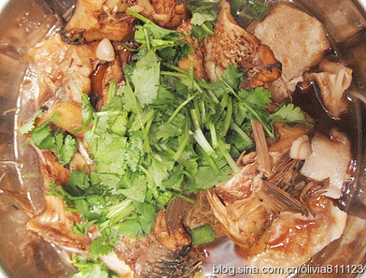鱼头泡饼的做法