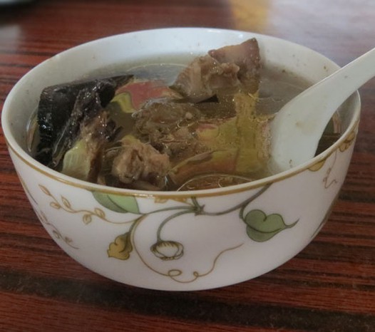 灵芝排骨汤的做法
