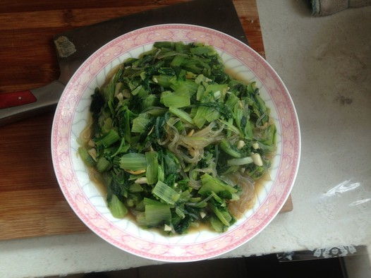 小白菜熬粉条的做法