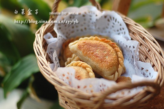 白菜盒子的做法
