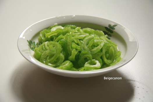 冰镇蜂蜜柠檬汁苦瓜的做法