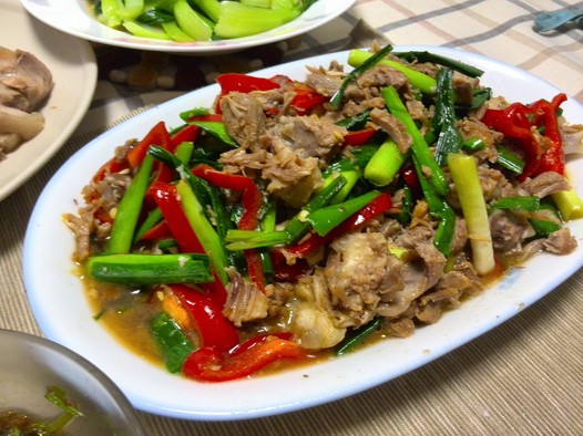 小炒猪脸肉的做法