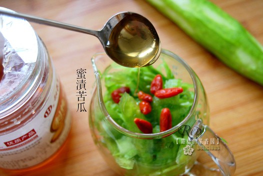 蜂蜜凉渍苦瓜的做法