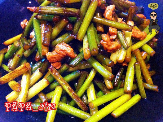 蒜苔小炒肉的做法