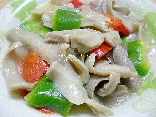 菜椒炒肚片的做法