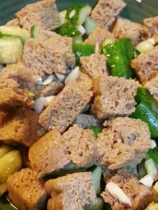 【减脂期】蒜香烤麸拌黄瓜的做法