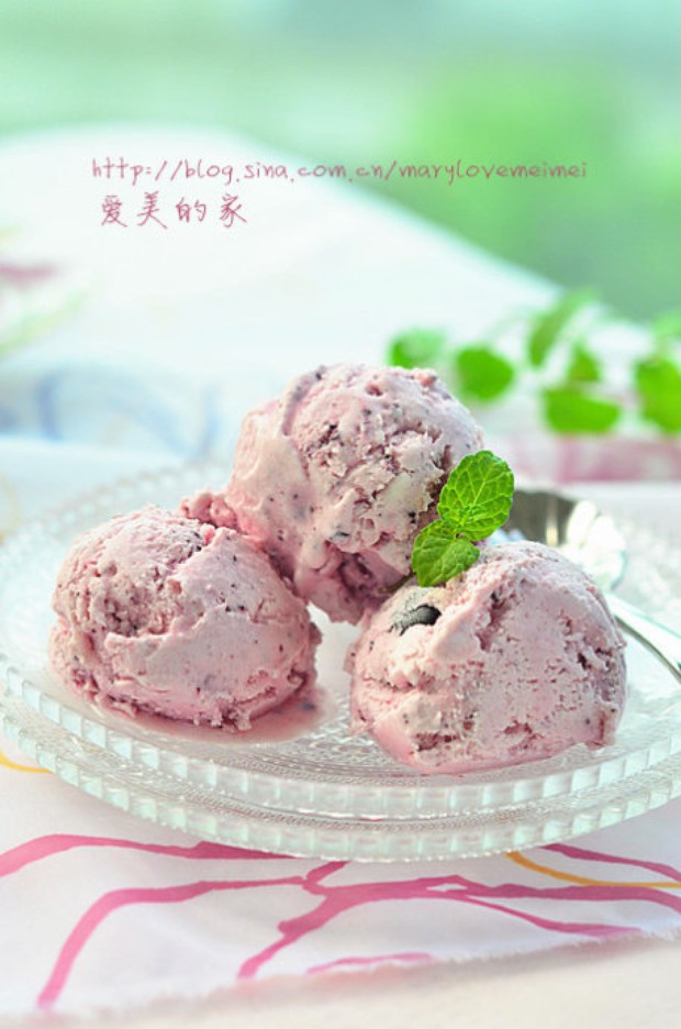 蓝莓酸奶冰淇淋的做法