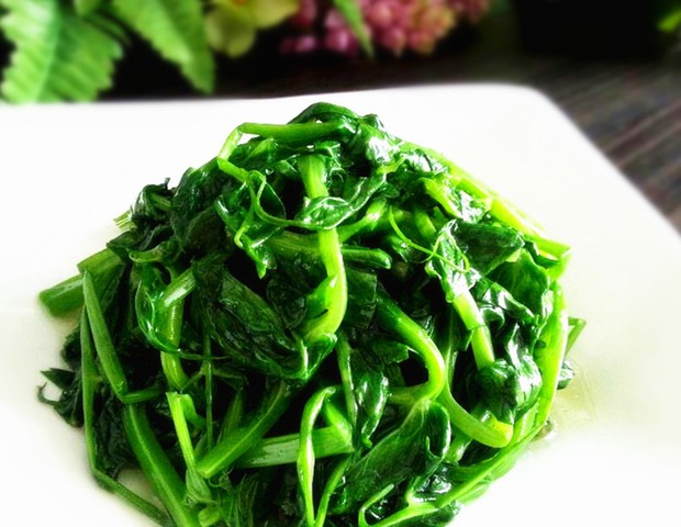 清炒豌豆苗的做法