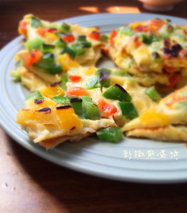 彩椒煎蛋饼的做法