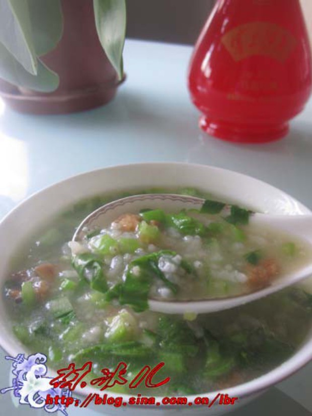 青菜瘦肉杂粮粥的做法