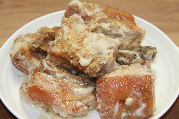 秘制油坛肉的做法