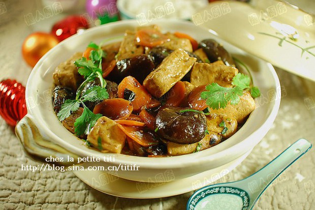 冬菇豆腐煲的做法