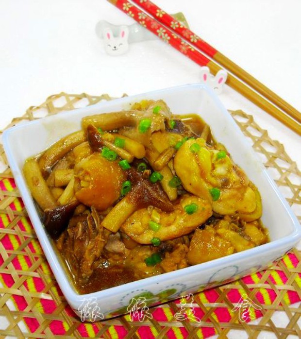 茶树菇滑鸡的做法