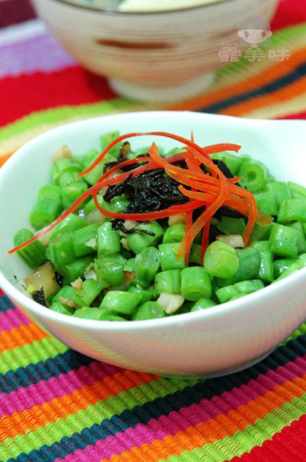 榄菜肉末豆角的做法