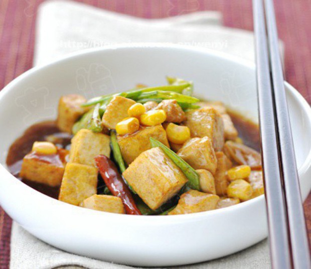 红烧鸡丁豆腐的做法