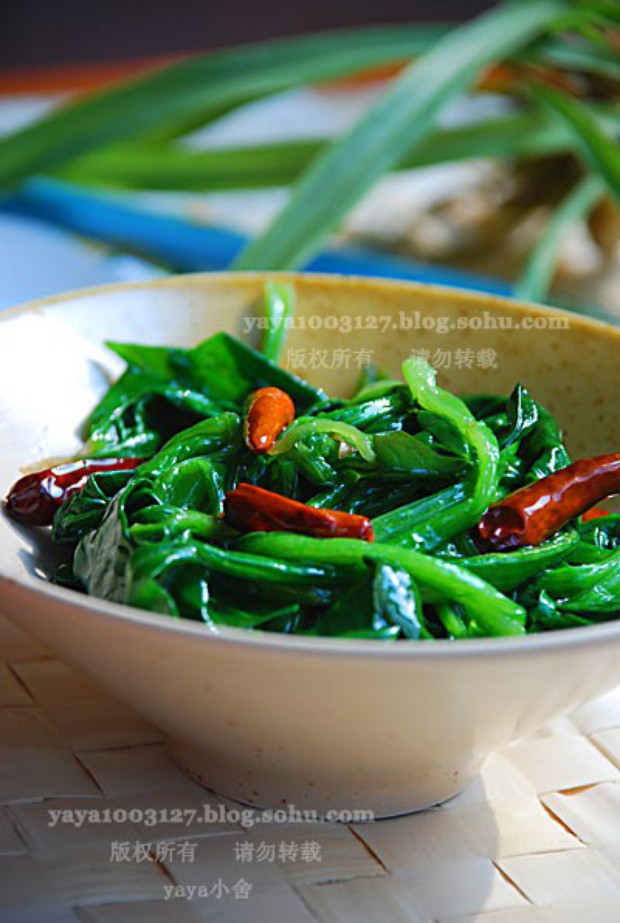 炝菠菜的做法