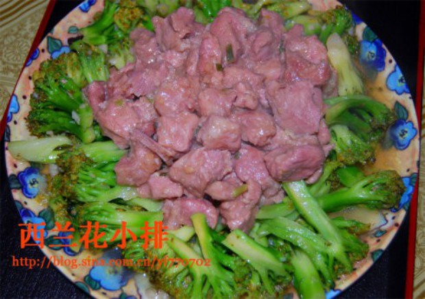西兰花小排的做法