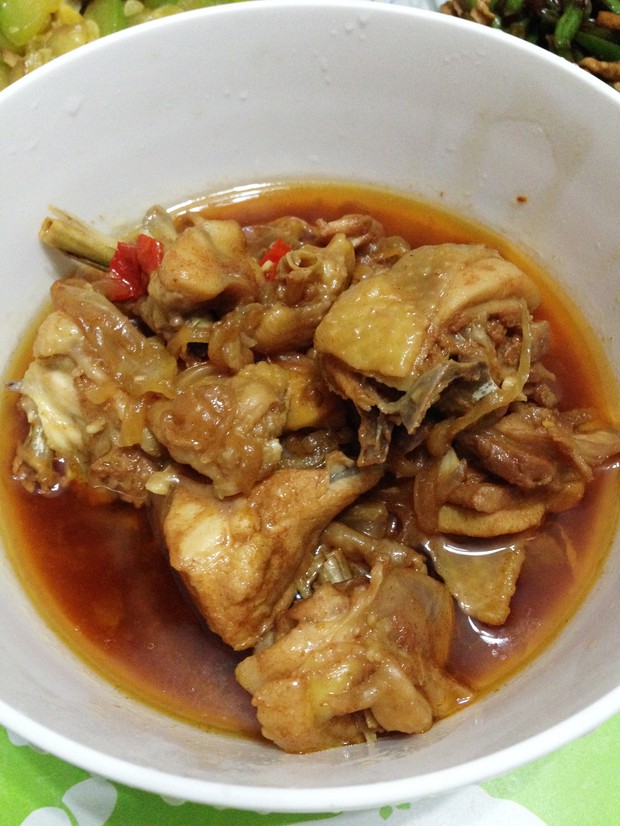 电饭锅奥尔良盐焗炖鸡的做法
