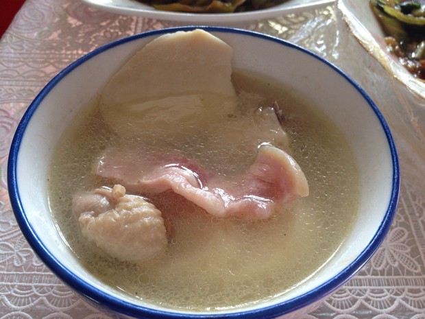 杏鲍菇火腿鸡汤的做法