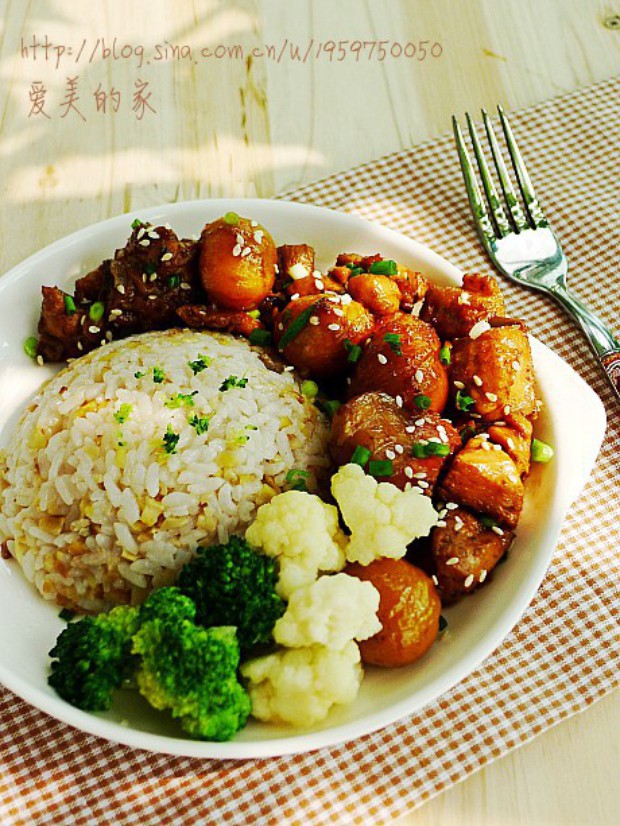 板栗烧鸡饭的做法