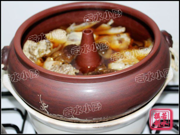 松茸鸡汤的做法