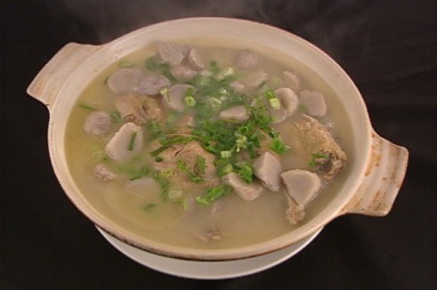 芋乃鸭肉锅的做法