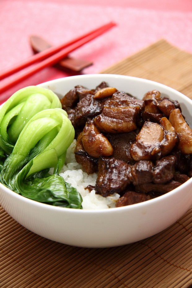 台湾卤肉饭的做法