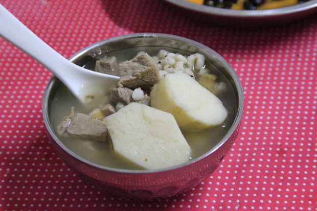 薏仁淮山清炖牛肉的做法