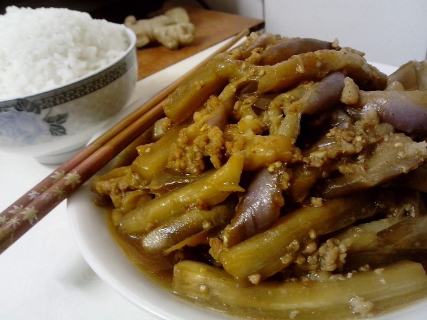 肉末烧茄子的做法