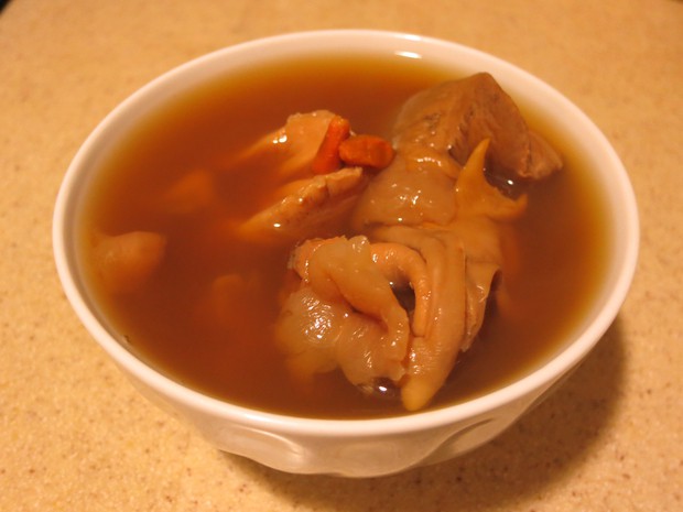 淮山杞子黨參圓肉煲響螺頭湯的做法