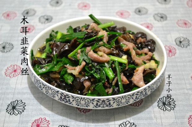 木耳韭菜肉丝的做法