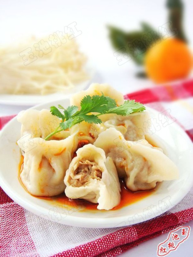 金针菇大肉水饺的做法