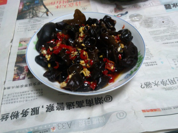凉拌木耳的做法