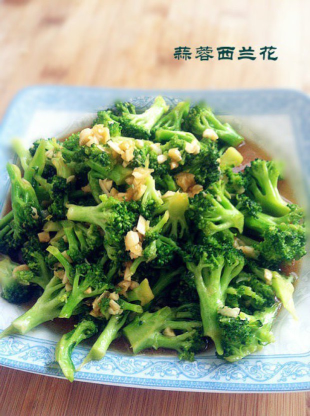 蒜蓉西兰花的做法