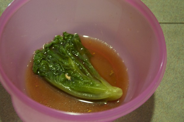 微波炉版烫生菜的做法
