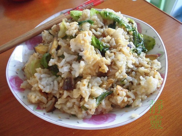 蠔油生菜滷蛋飯的做法