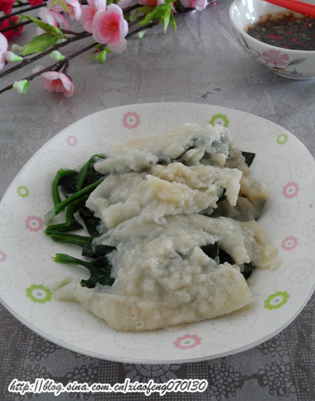 菠菜托叶儿的做法