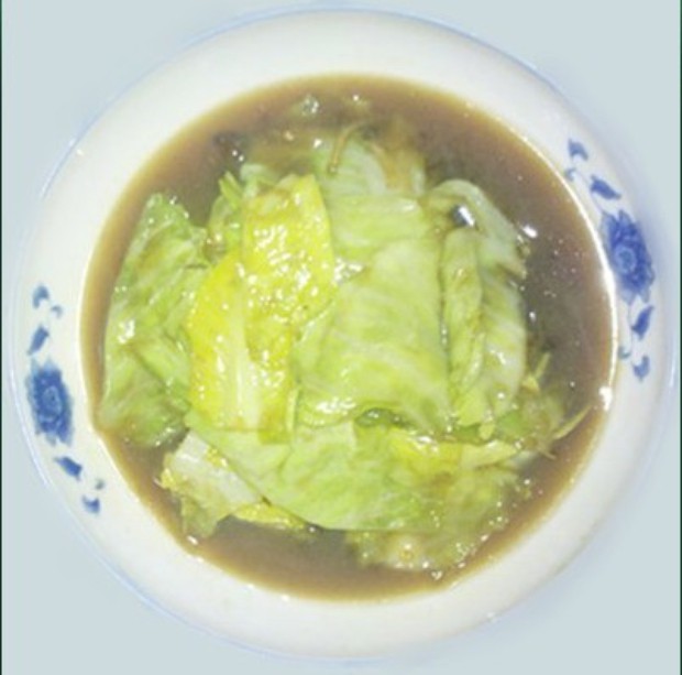 炝炒圆白菜的做法