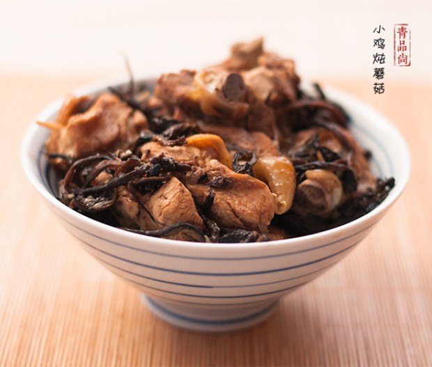 小鸡炖蘑菇的做法